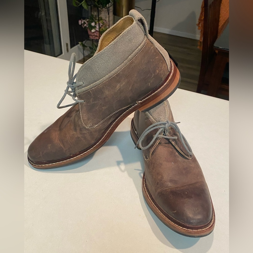 COLE HAAN Men's Size 11 M Williams Welt II Brown Leather Ankle Chukka Boots EUC